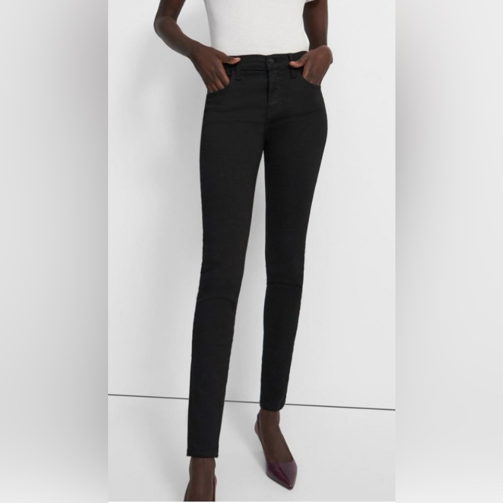 J BRAND Capri Mid Rise Black jeans size 25